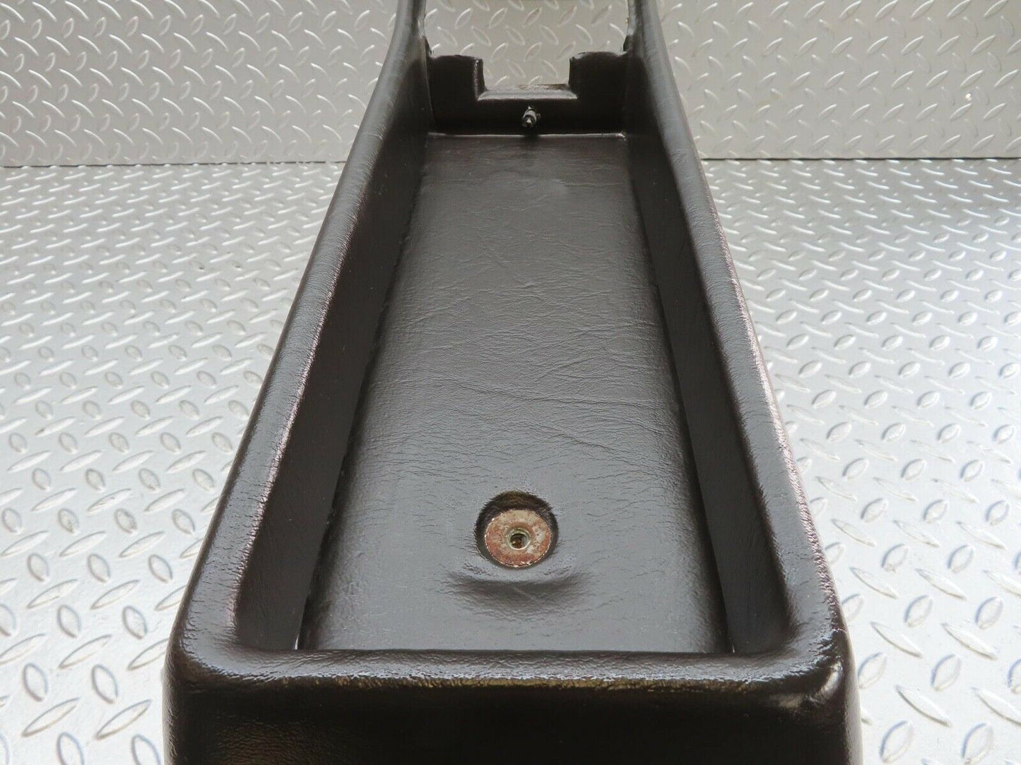 13574 Mercedes-Benz W123 200 Centre Console Black