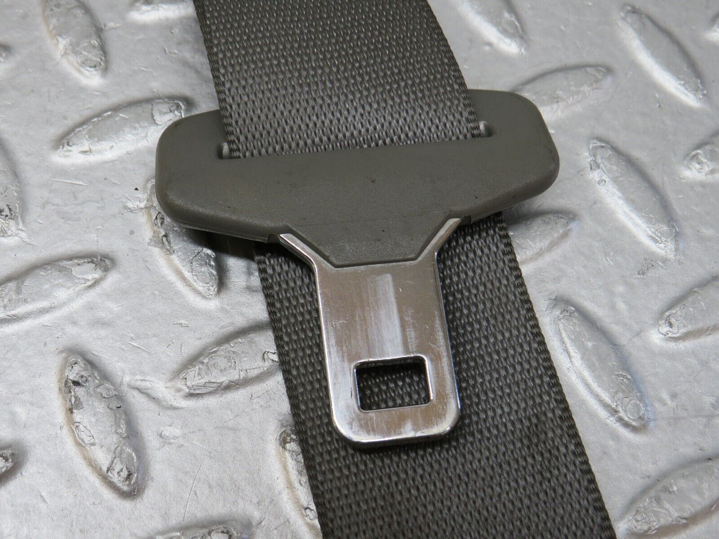 35278 Mercedes-Benz W221 Front Left Seat Belt 2218603185