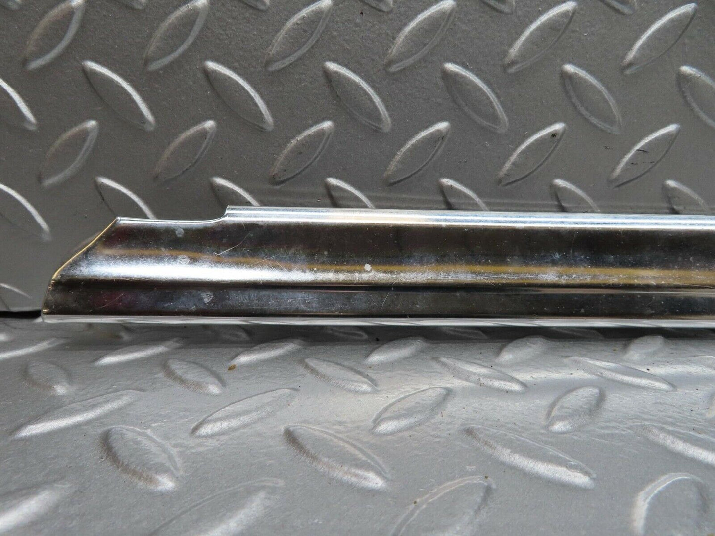 12715 Mercedes-Benz W111 220SE Rear Right Door Chrome Moulding Trim