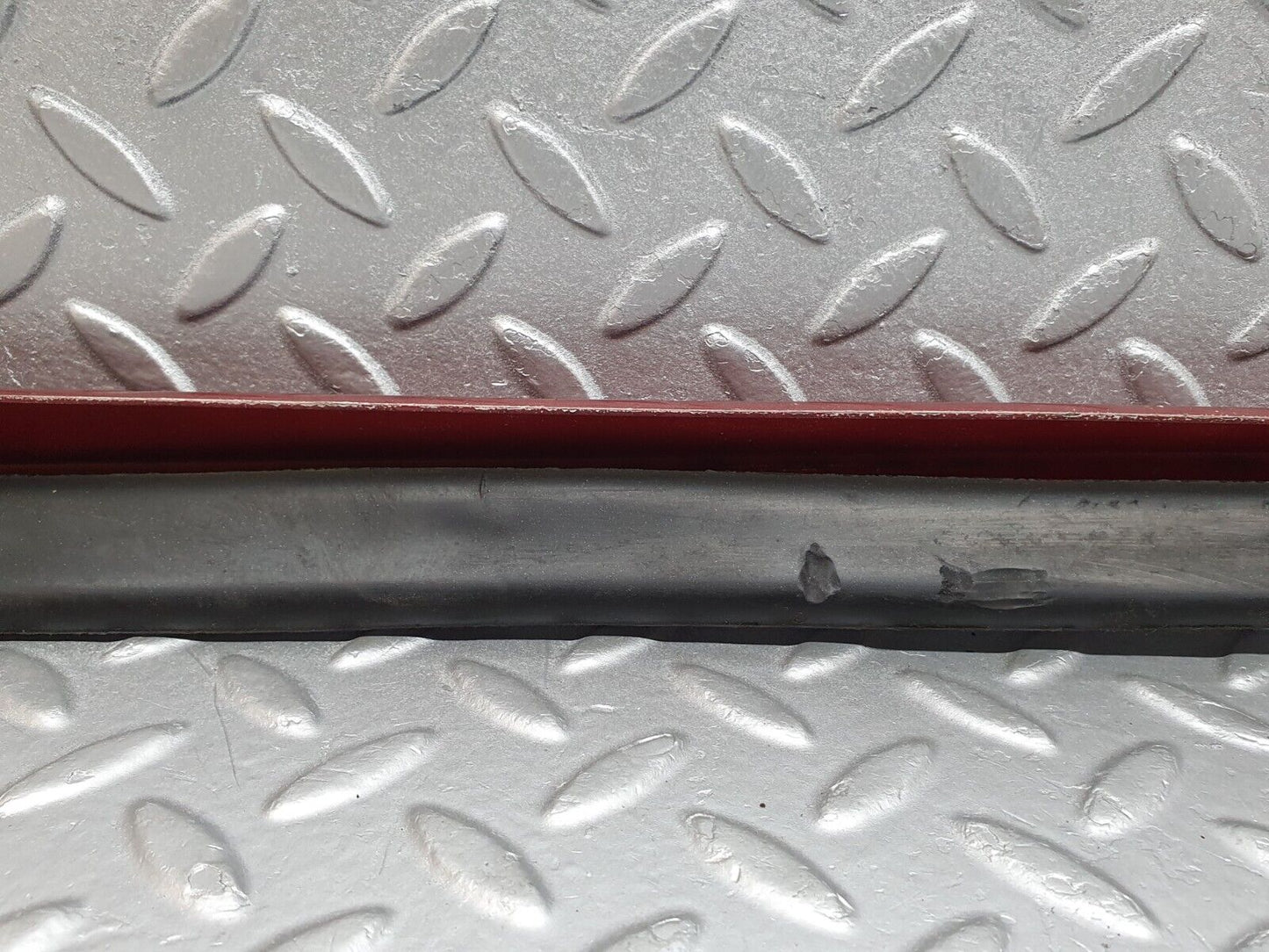 41183 Mercedes-Benz W126 300SE A Pillar Exterior Trim Right Side 1266981698