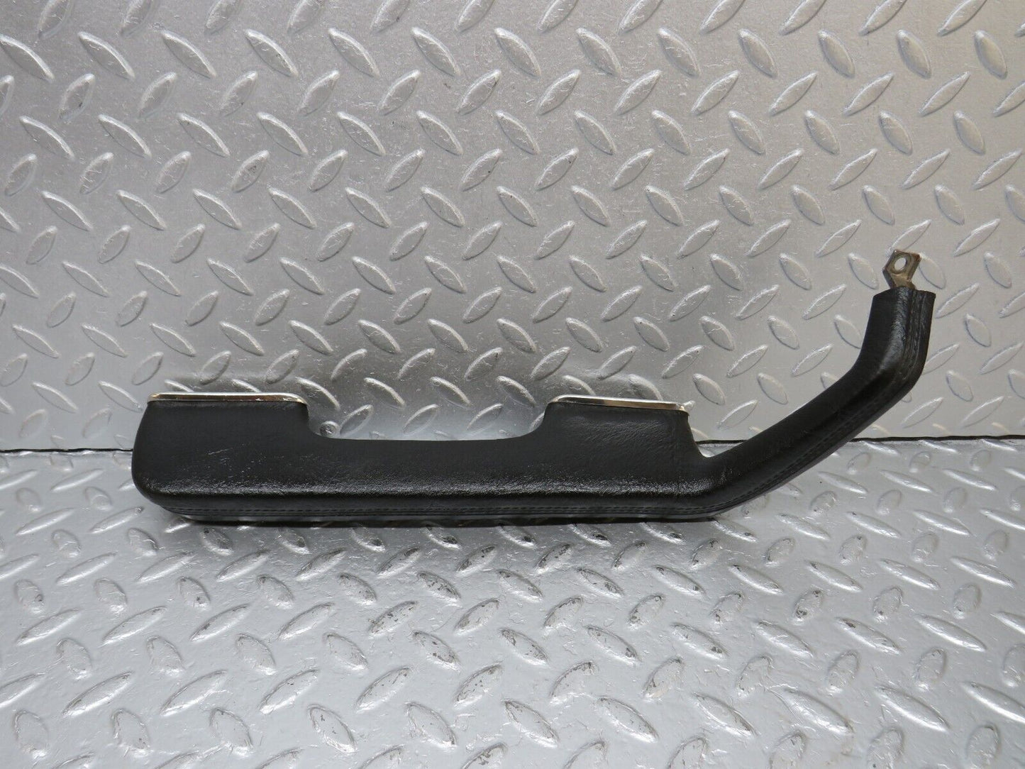 40555 Mercedes-Benz W123 300D Front Left Interior Door Handle Black 1239701701