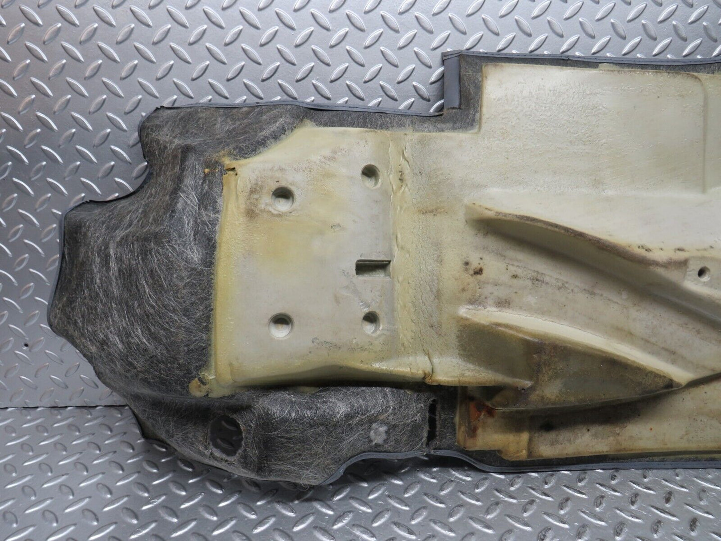 30314 Mercedes-Benz W124 230E Front Right Floor Carpet Grey 1246802240