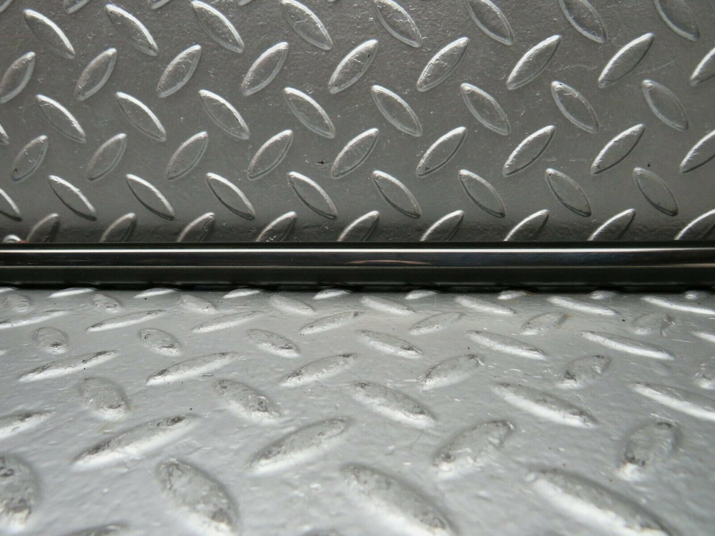 23001 Mercedes-Benz C123 230CE Coupe Left Door Centre Moulding Trim