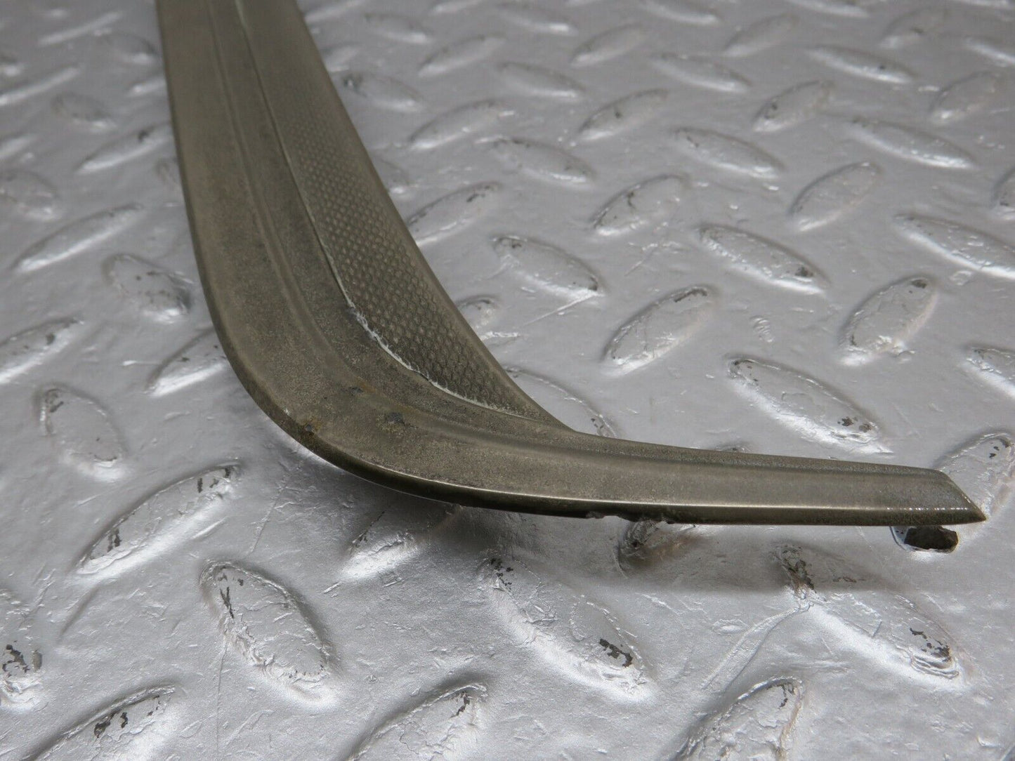 40225 Mercedes-Benz W110 230 C Pillar Chrome Trim Left Side 1116900389