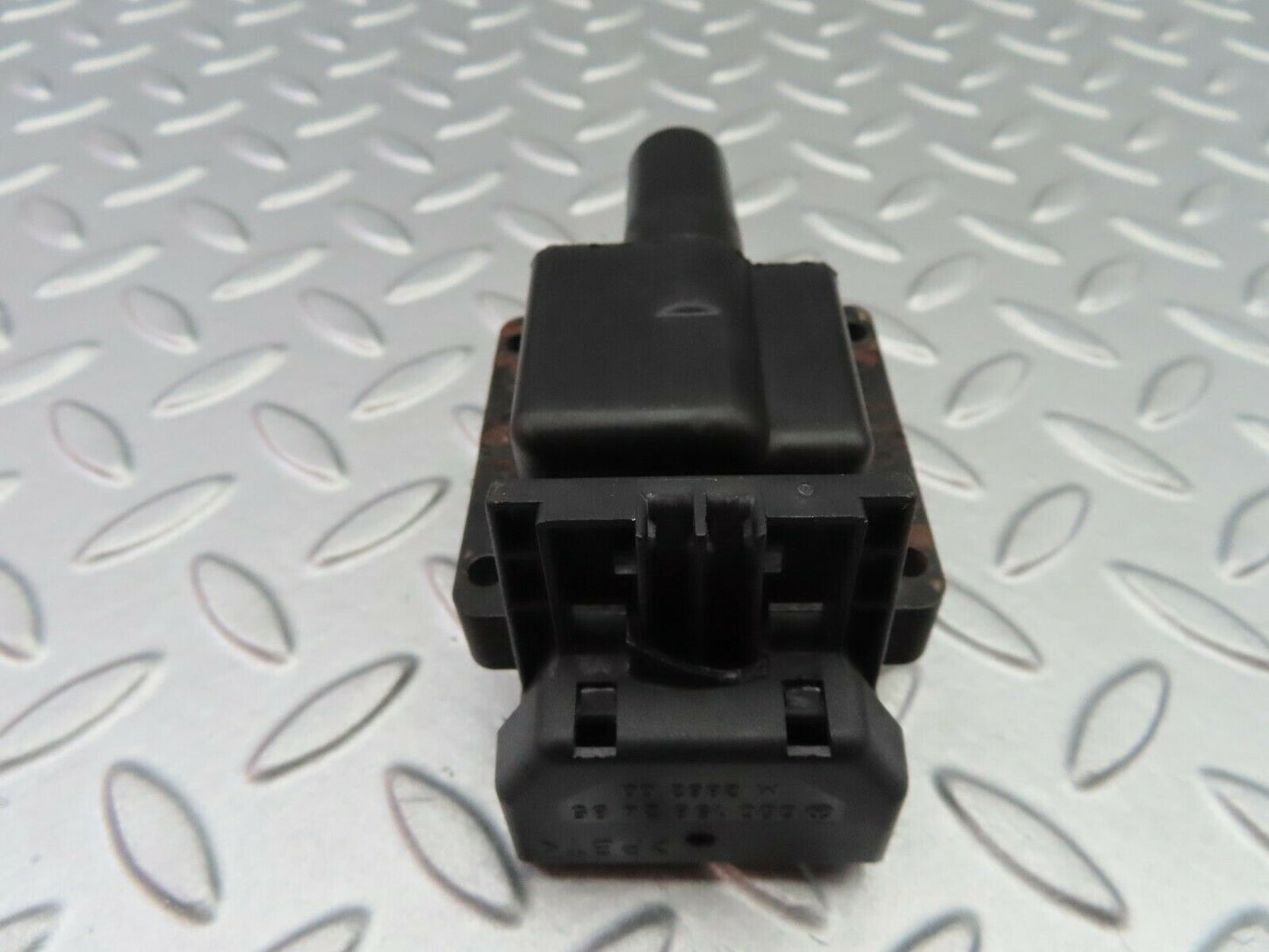 6787 Mercedes-Benz S124 E220 Wagon Ignition Coil 0001500480