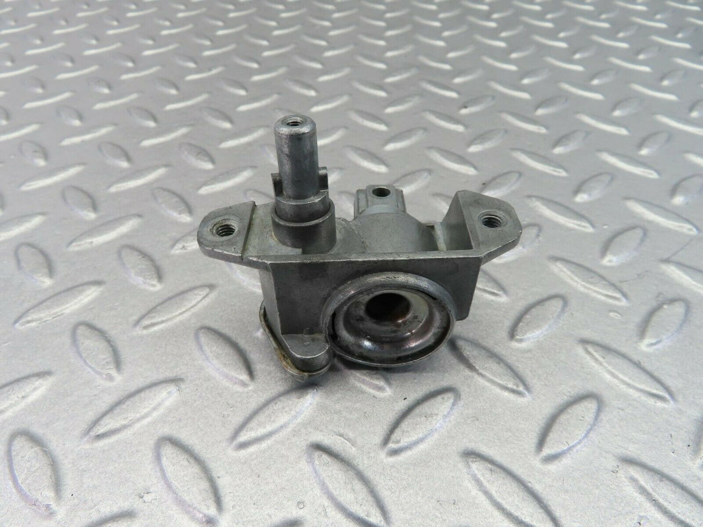 7842 Mercedes-Benz W115 220D Vent Window Regulator Left
