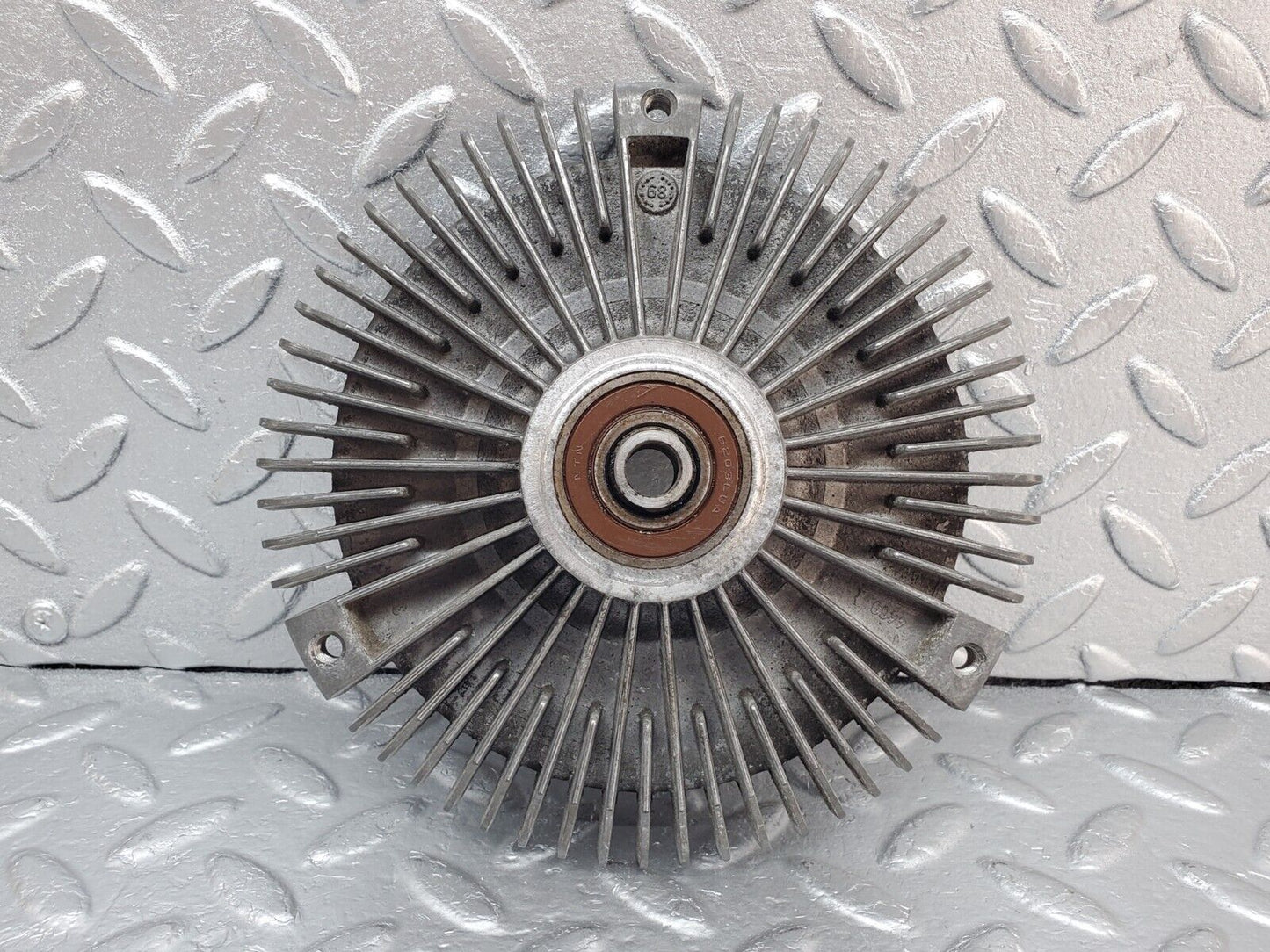 45068 Mercedes-Benz R129 300SL Coupe Engine Cooling Fan Clutch Behr 1032000622