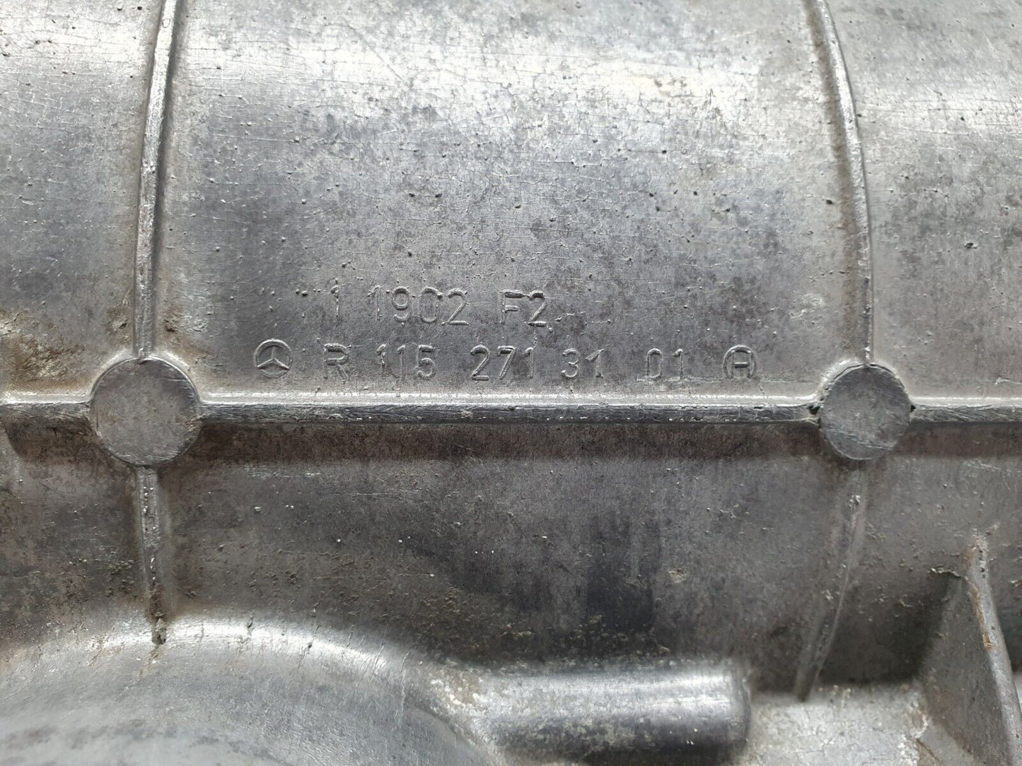 44226 Mercedes-Benz C107 350SLC Coupe Automatic Gearbox Housing 722.001 1152713101