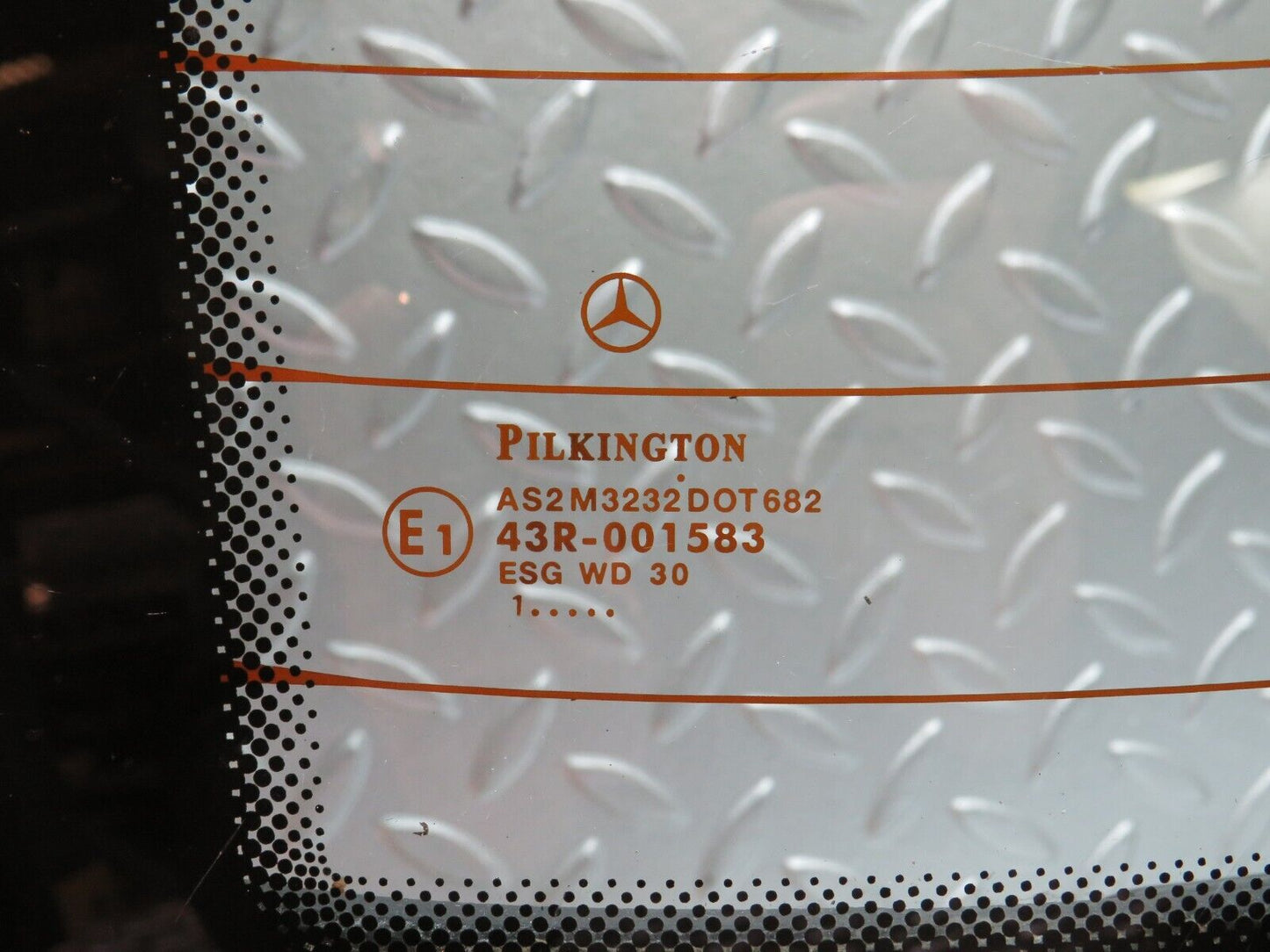 33206 Mercedes-Benz R170 SLK Hardtop Rear Windscreen