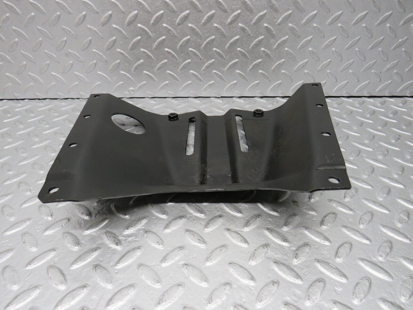 39228 Mercedes-Benz R107 500SL Coupe Gearbox Mount Support Bracket