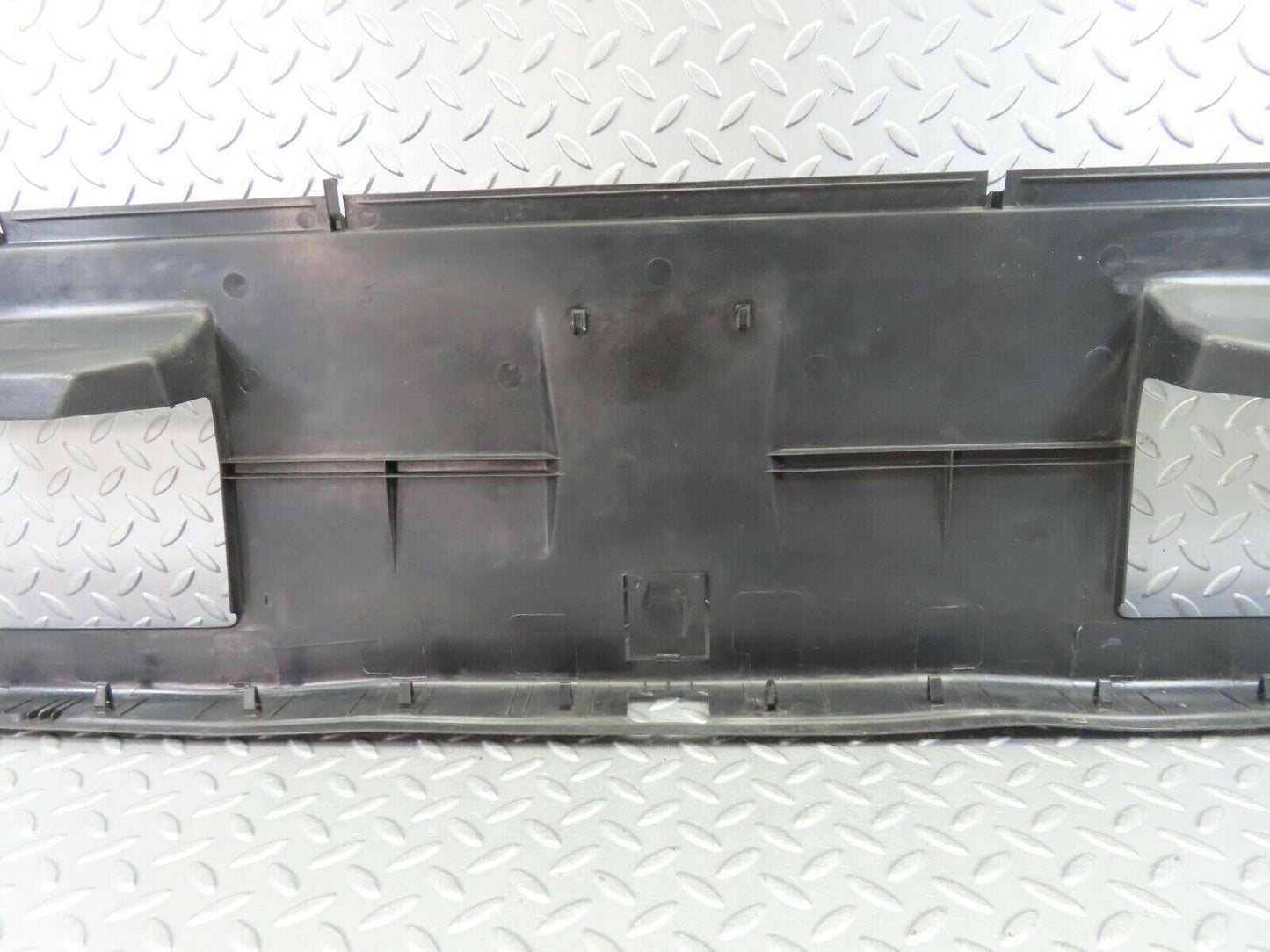 9112 Mercedes-Benz W201 Boot Rear Plastic Cover 2016940425