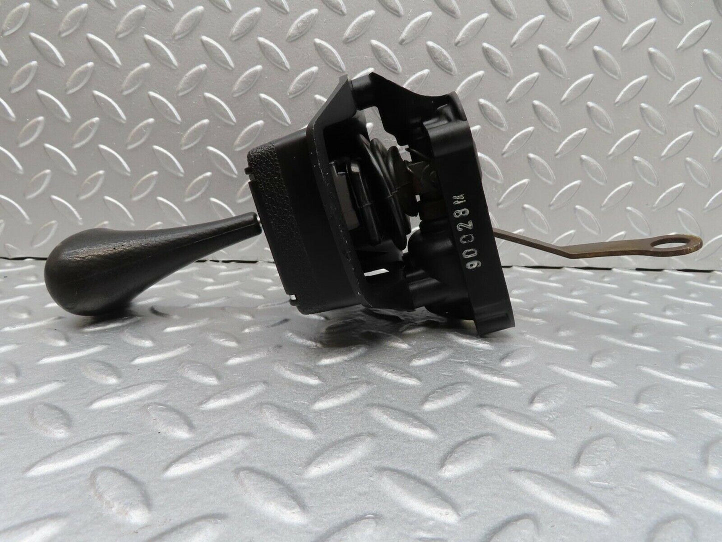 13945 Mercedes-Benz C107 280SLC Automatic Gear Shift Selector