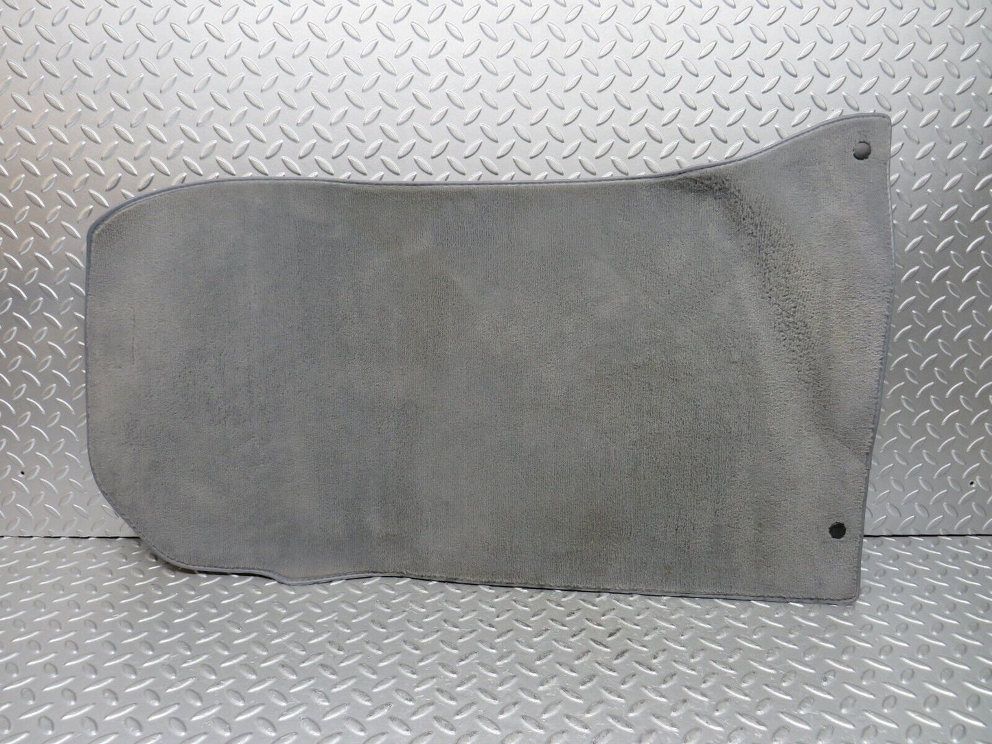 30315 Mercedes-Benz W124 230E Front Left Floor Carpet Grey