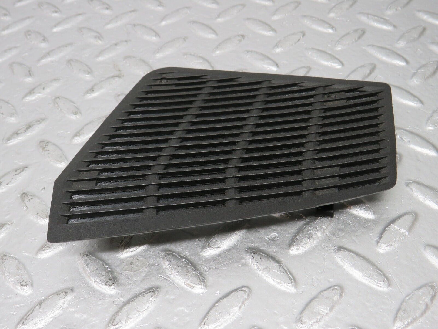 33751 Mercedes-Benz W201 190E 2.0L Dashboard Speaker Cover Left Side