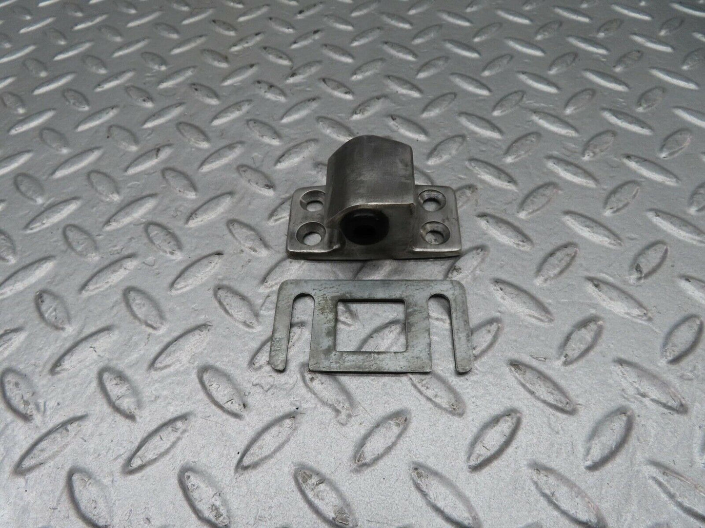 14298 Mercedes-Benz W116 350SE Door Lock Latch Left Side