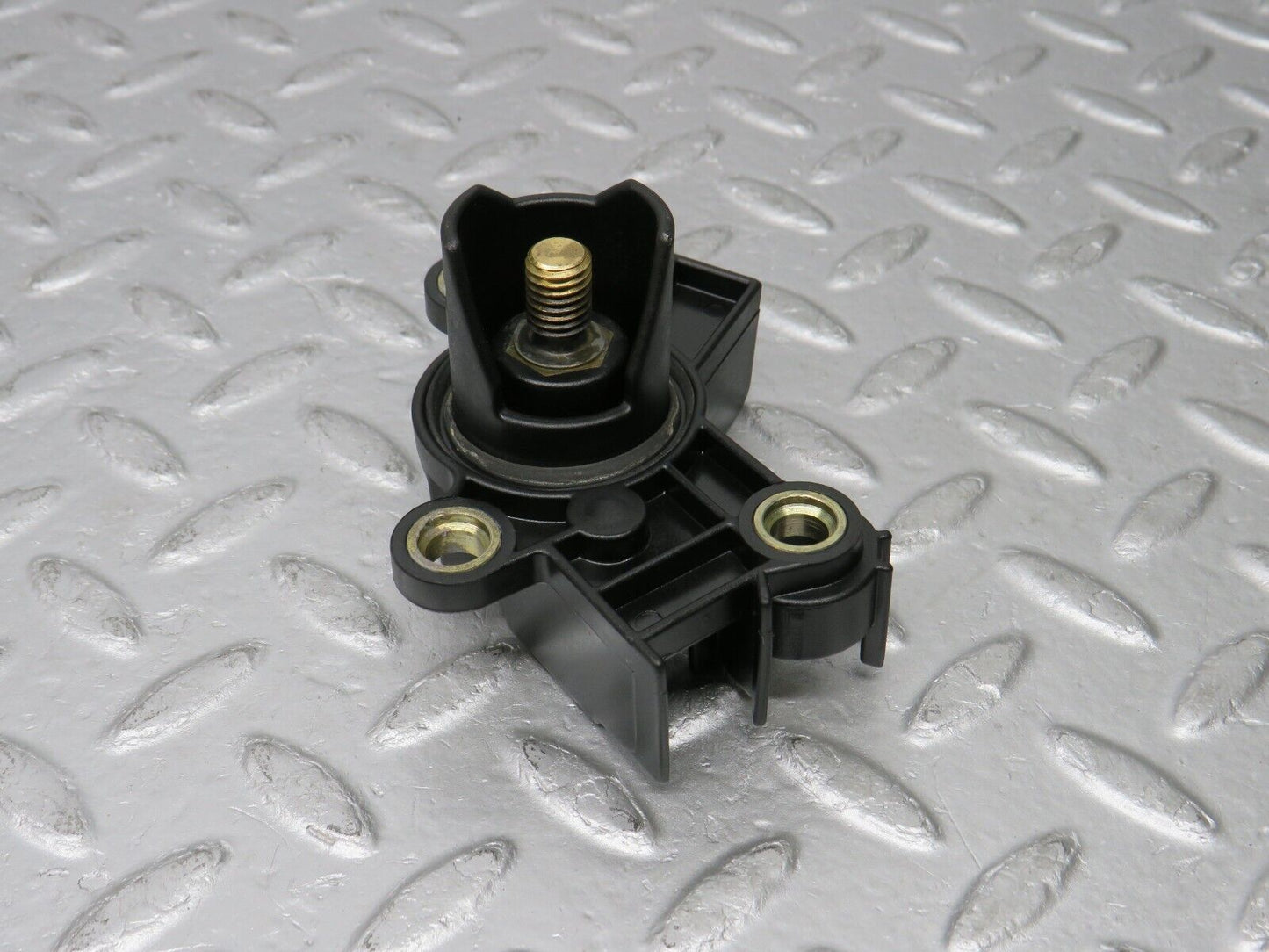 38391 Mercedes-Benz R129 280SL Coupe Positive Battery Cable Connector 1295460141