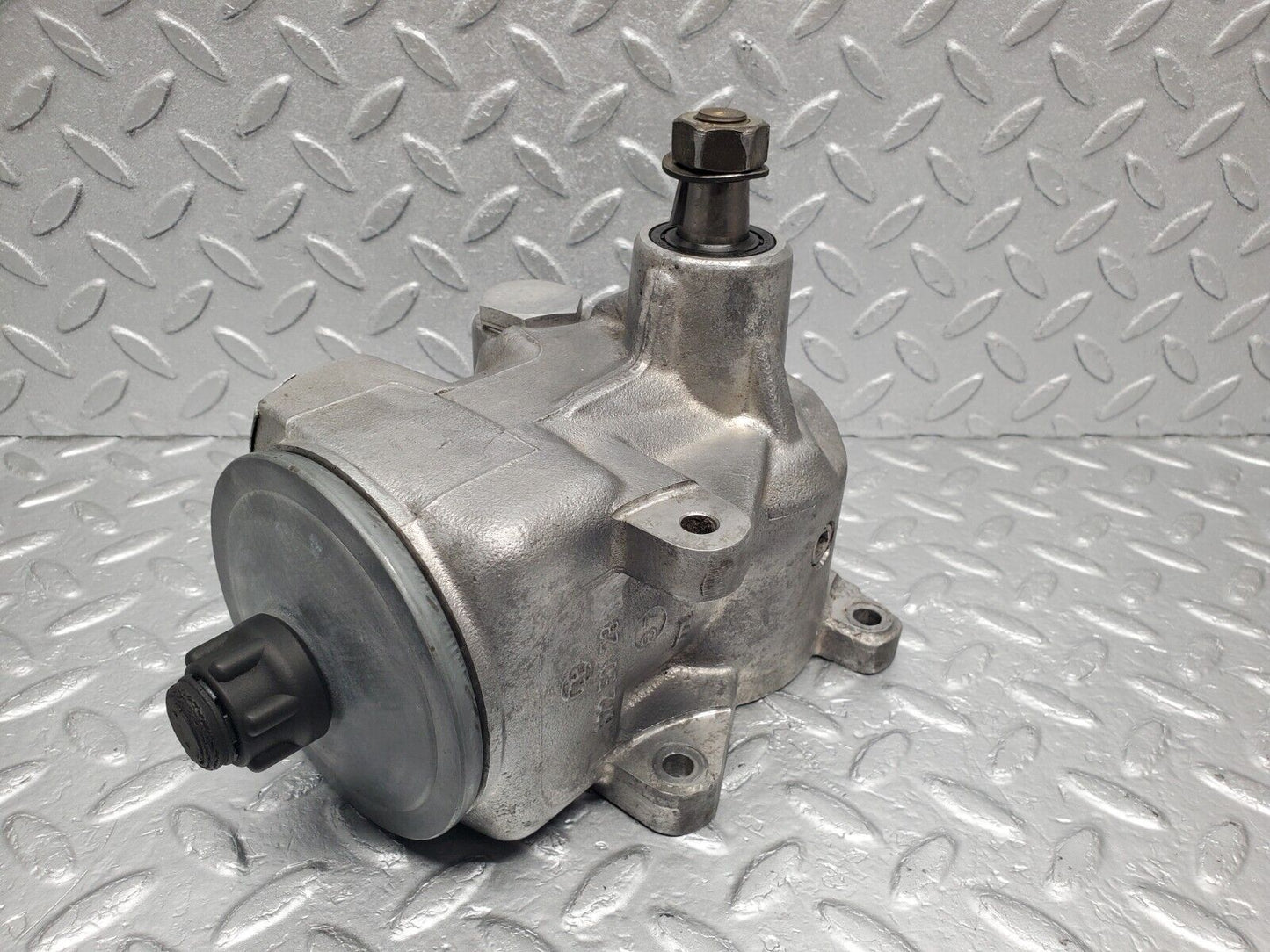 46024 Mercedes-Benz W126 420SE Power Steering Pump 1264601480 7672900446