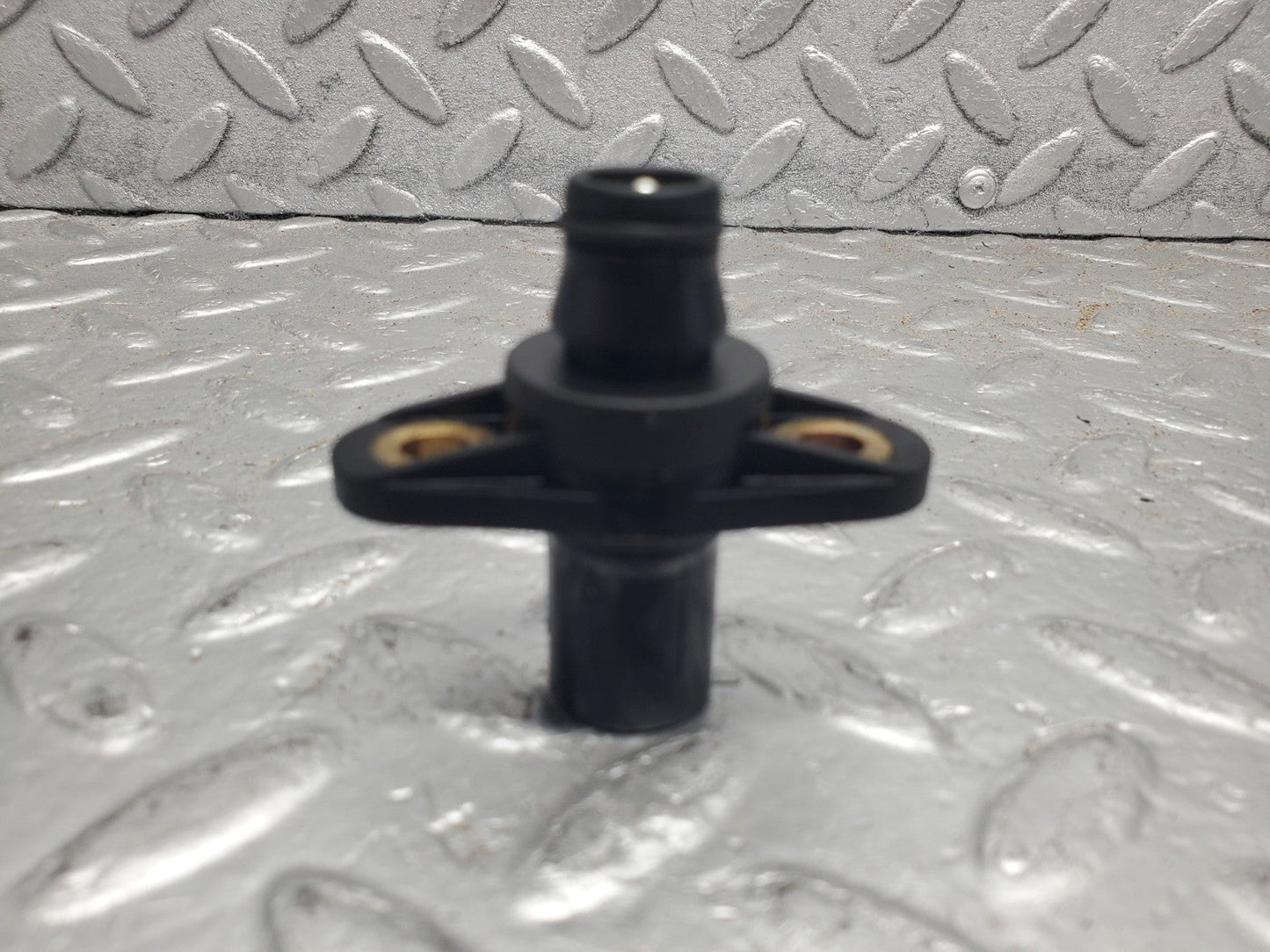 47465744