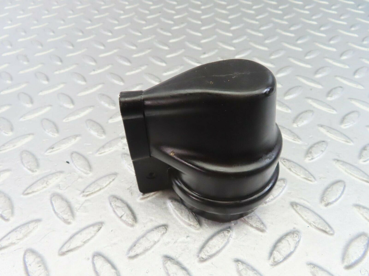 10815 Mercedes-Benz W123 230E Ignition Coil Protective Cap 0001581785