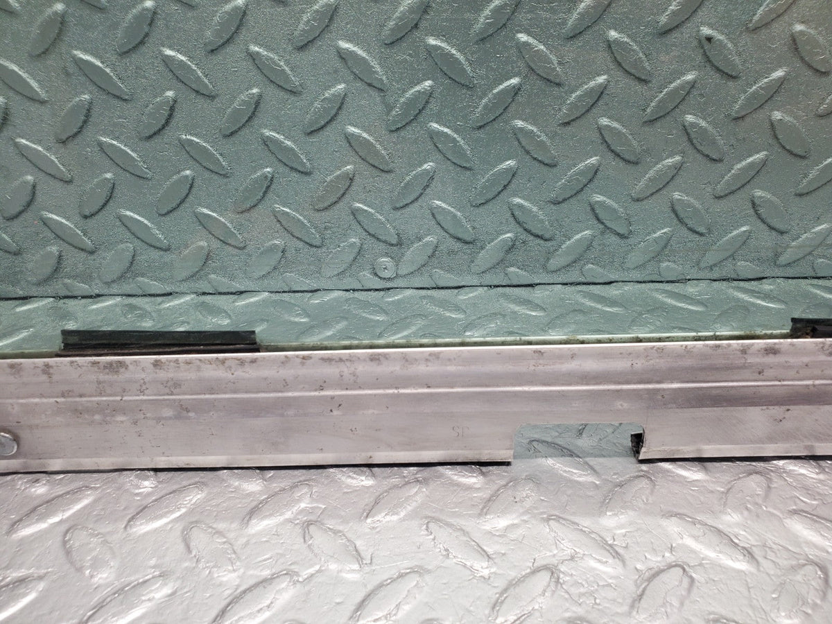 W201 Baby Benz front left door window glass used OEM