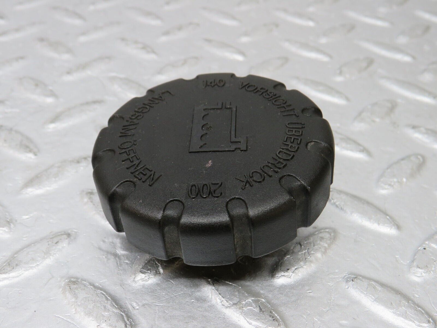 35308 Mercedes-Benz W210 Coolant Tank Reservoir Cap 2105010315