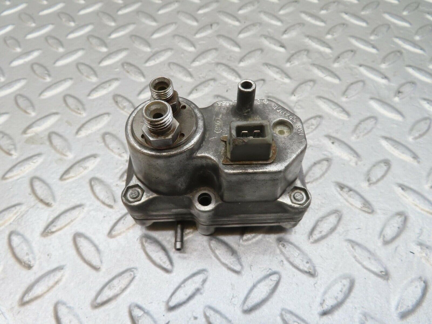 14351 Mercedes-Benz W116 350SE Warm Up Regulator Bosch 0438140056