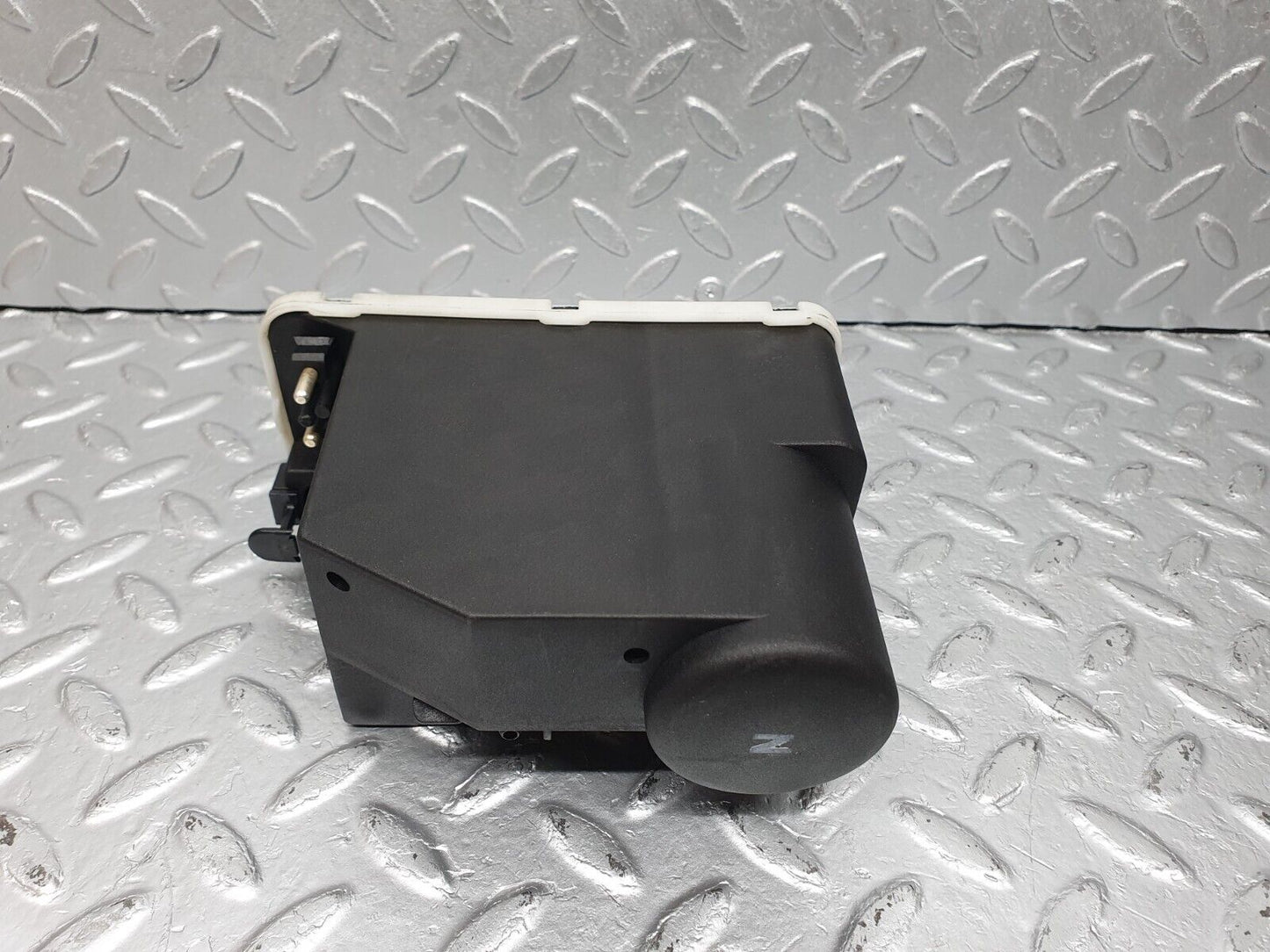 40944 Mercedes-Benz W126 300SE Locking Vacuum Pump Bosch 1248001148