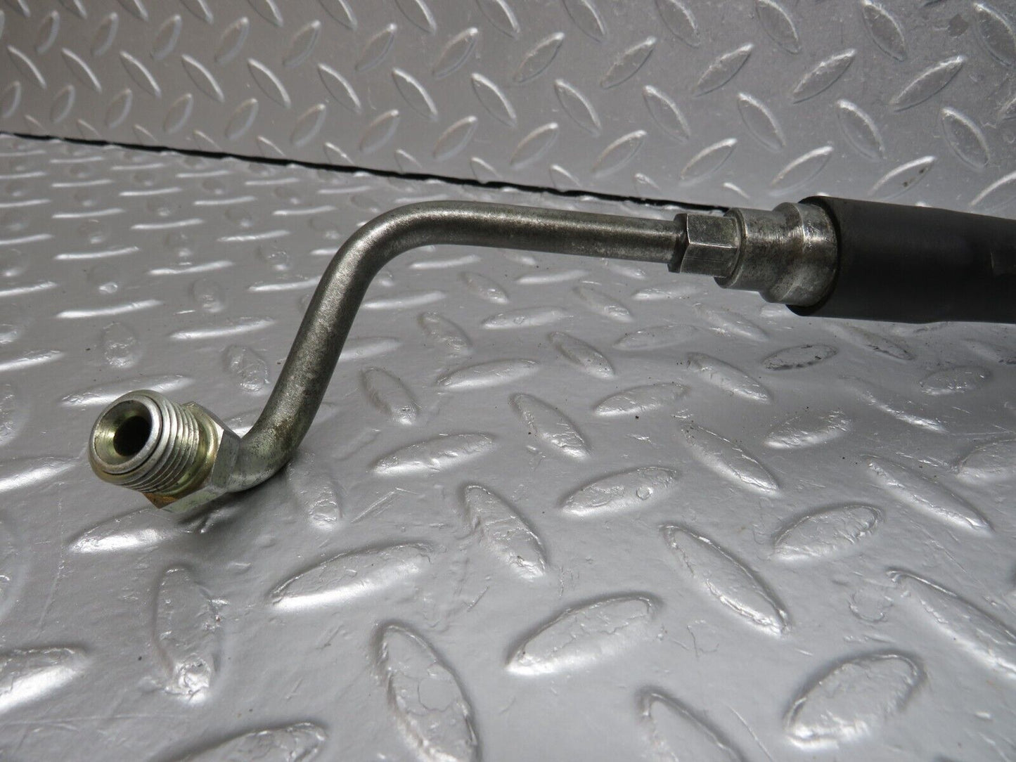 40074 Mercedes-Benz R107 350SL Fuel Pipe Line