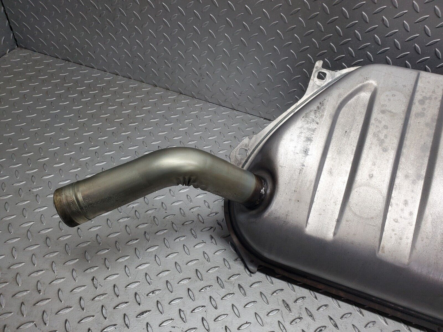 44883 Mercedes-Benz W124 220E Fuel Tank
