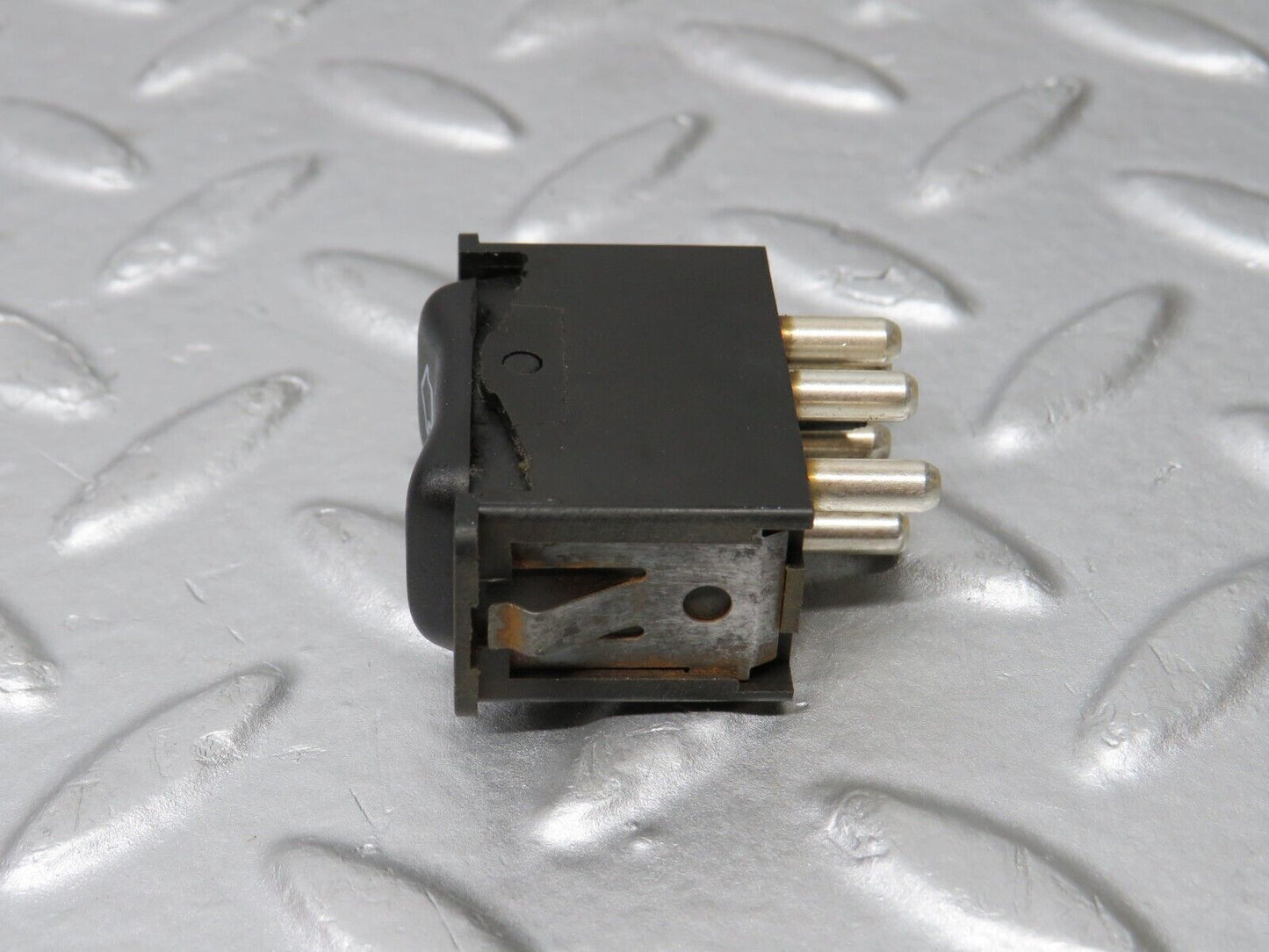 38960 Mercedes-Benz W201 190E 2.6L Rear Electric Window Switch 1268206310