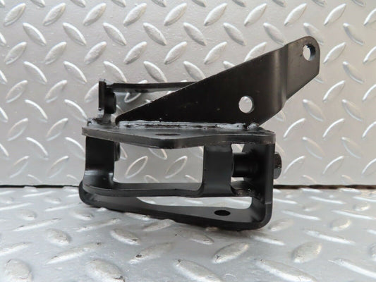20361 Mercedes-Benz W114 280CE Coupe Power Steering Pump Bracket