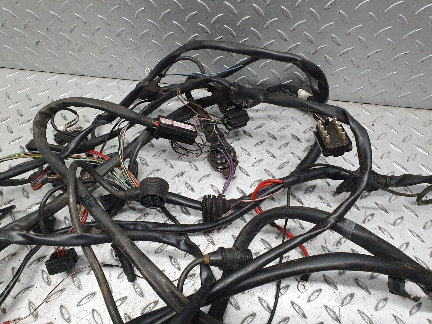 41298 Mercedes-Benz W126 300SE Engine Wiring Harness 1265407706 1265405035