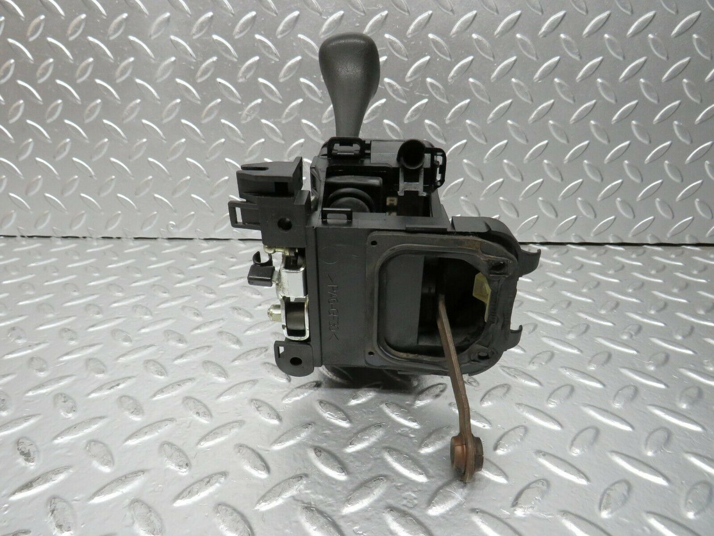 24281 Mercedes-Benz S124 220TE Wagon Automatic Gear Selector 1292670637