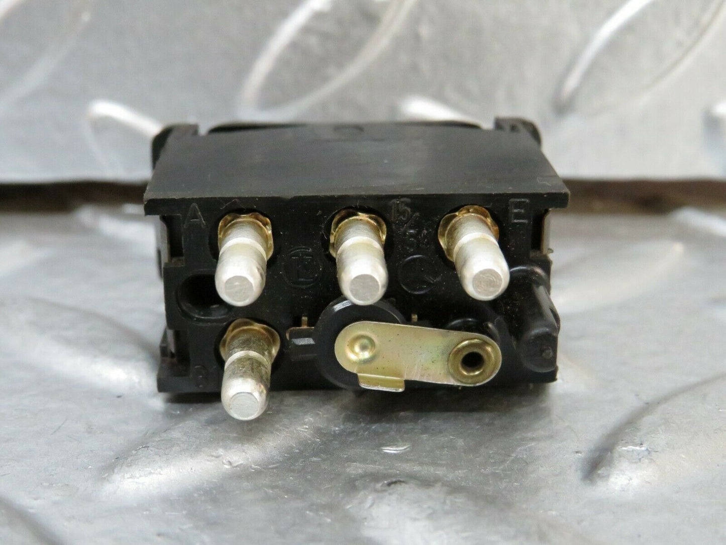 23811 Mercedes-Benz C107 450SLC Coupe Rear Windscreen Defroster Switch