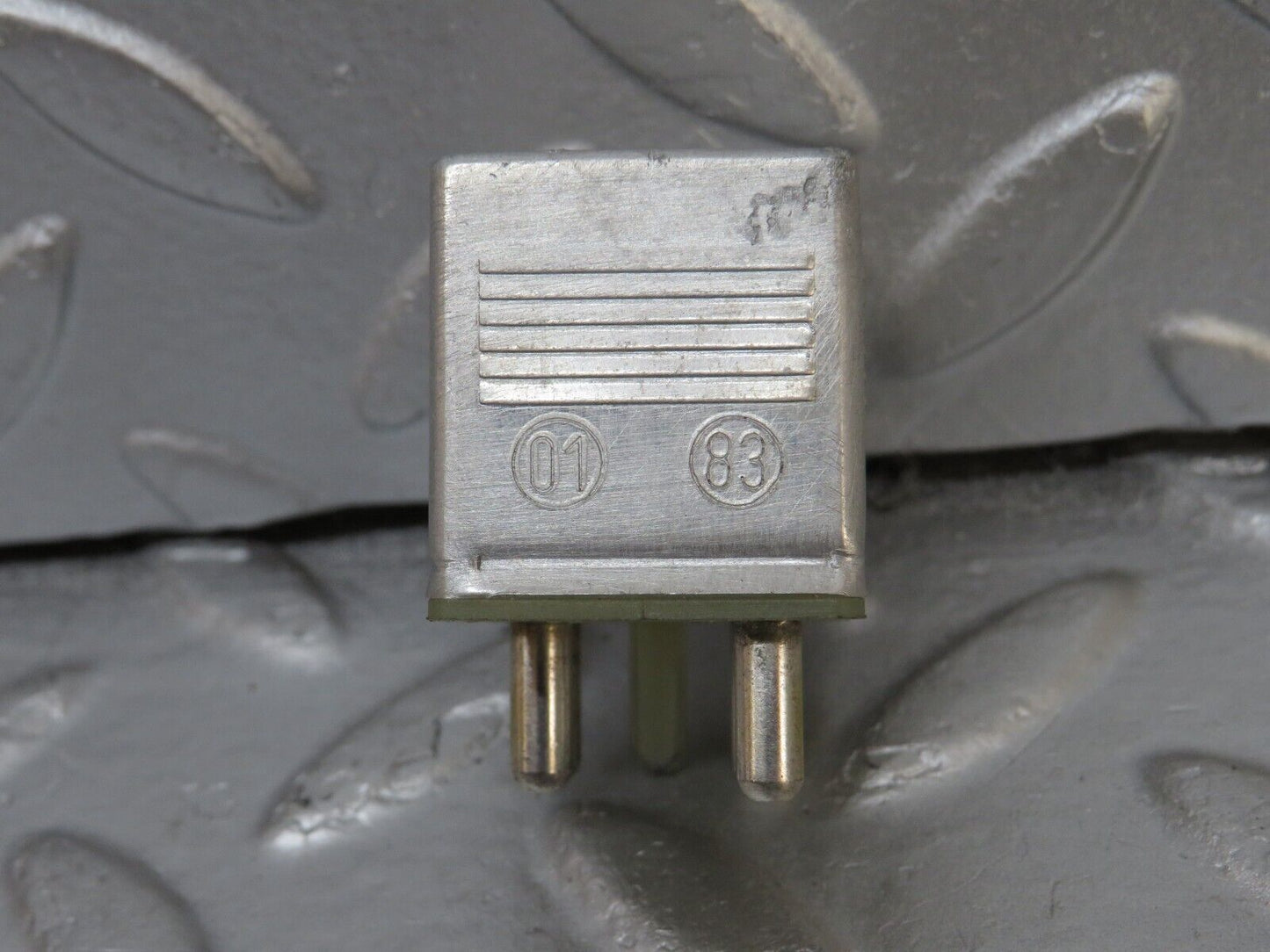 34446 Mercedes-Benz C126 380SEC Coupe Multi Purpose Relay 0015420219