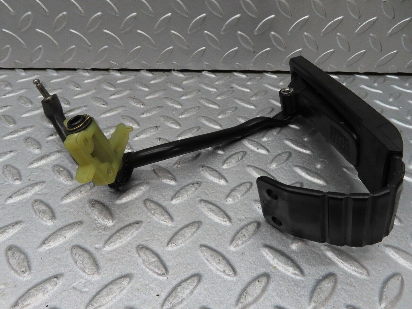 17225 Mercedes-Benz R129 300SL Coupe Accelerator Pedal With Linkage