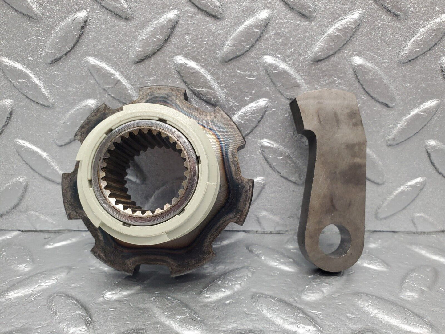 46300 Mercedes-Benz W124 280E Automatic Gearbox Parking Gear 722.433