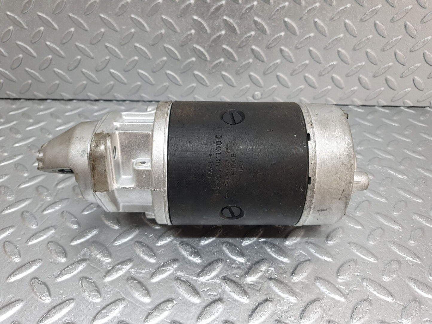 43739 Mercedes-Benz W115 220D Starter Motor Bosch 0001362047 0331402501