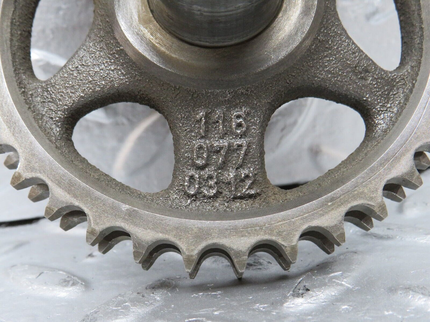 32765 Mercedes-Benz C107 R107 350 V8 Timing Gear Sprocket 1160770312