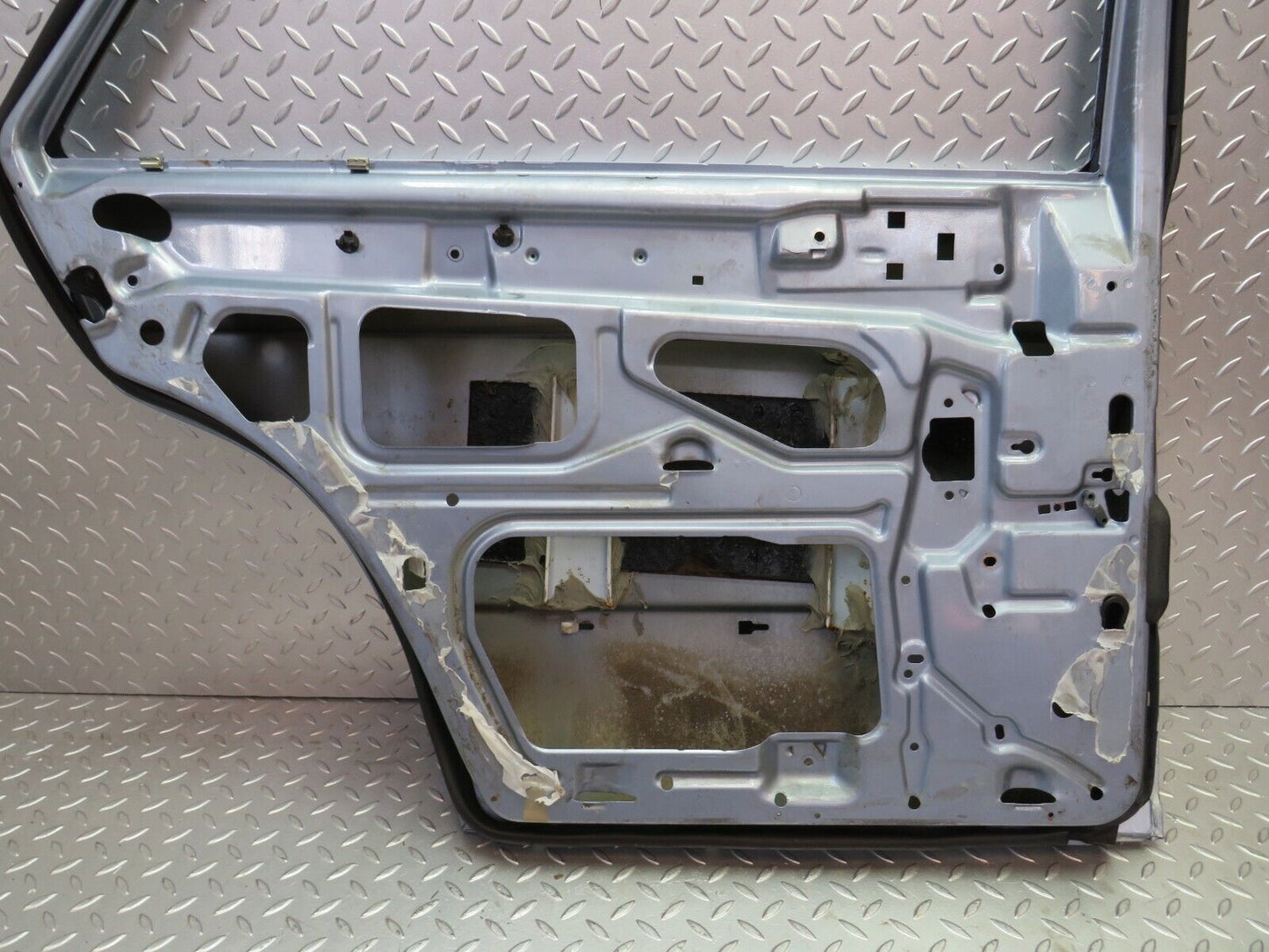 25227 Mercedes-Benz W201 190D Rear Left Door