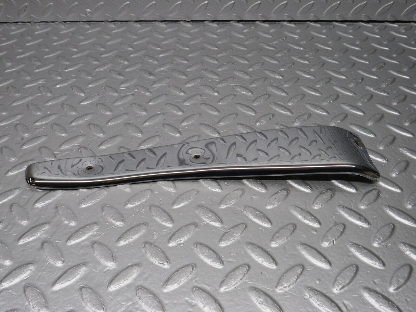 40004 Mercedes-Benz R107 350SL Left Door Chrome Cover