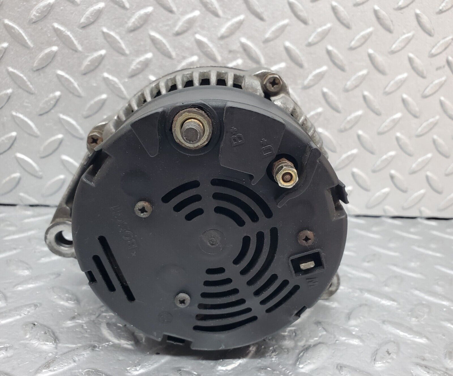 44854 Mercedes-Benz W124 220E Alternator Generator Bosch 0091540202 0123335002