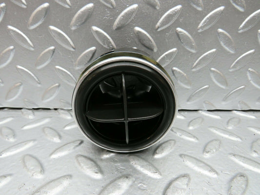 22712 Mercedes-Benz C107 450SLC Coupe Dashboard Air Vent