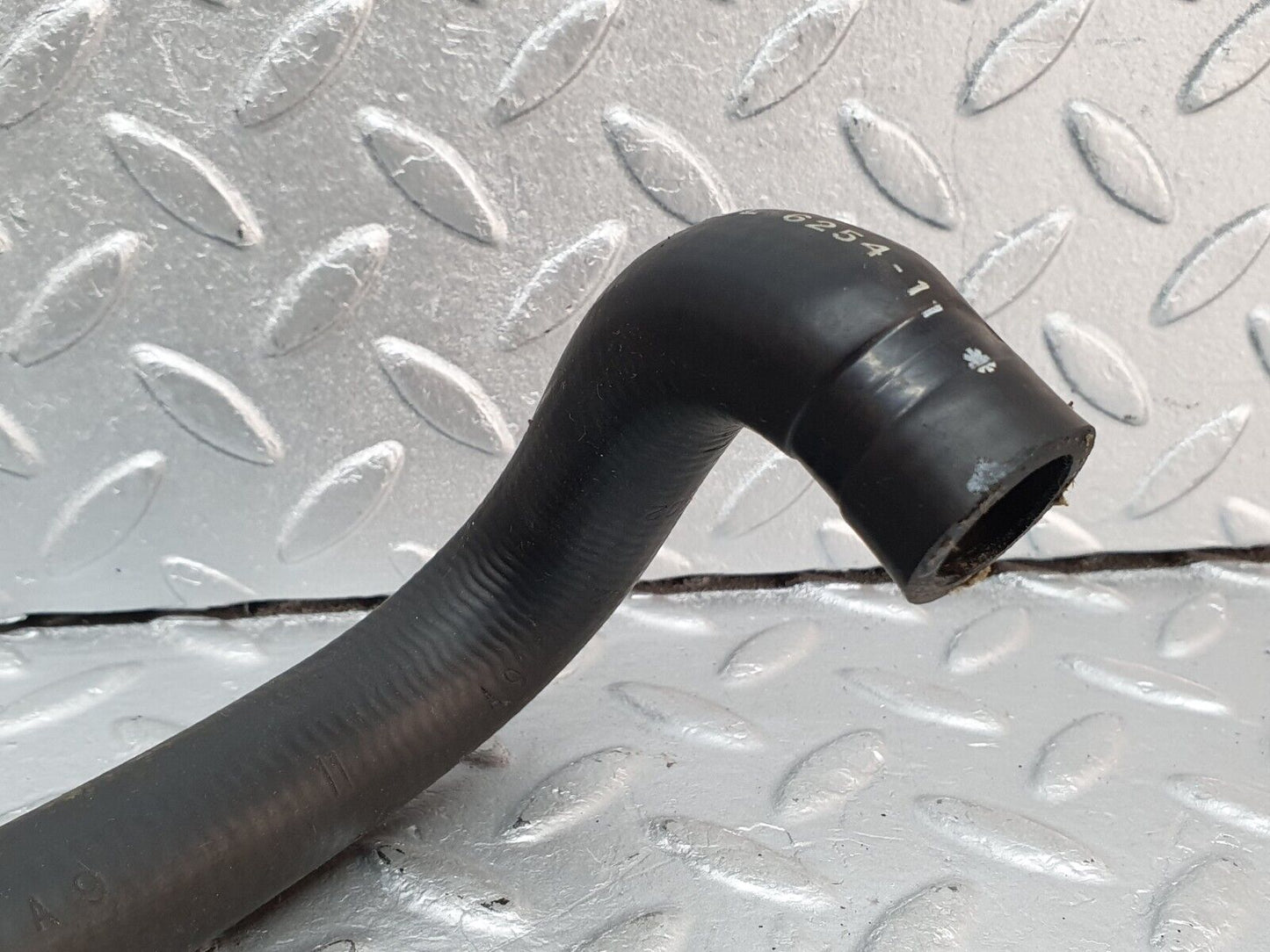 41239 Mercedes-Benz W126 300SE Heater Hose 1268323994