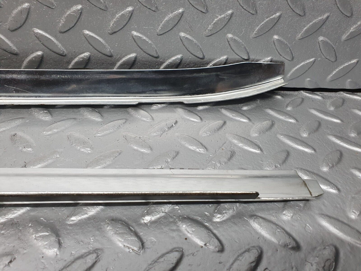 41057 Mercedes-Benz W126 300SE A Pillar Chrome Moulding Trim Pair