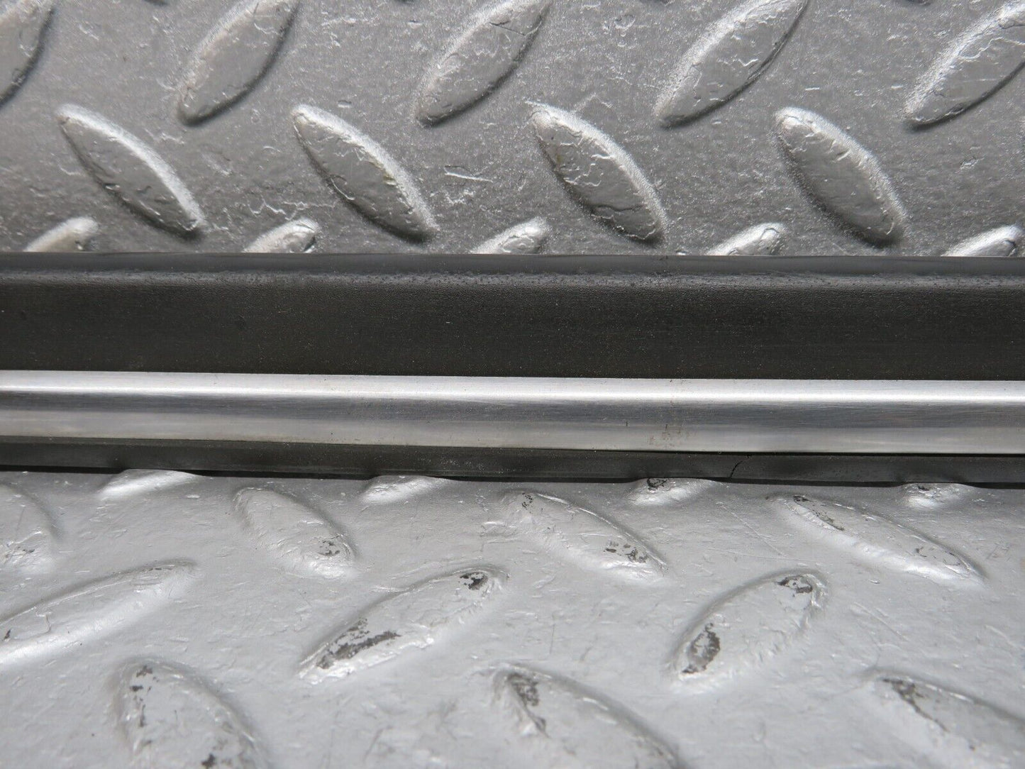 40126 Mercedes-Benz R107 350SL Coupe Front Left Wing Lower Trim