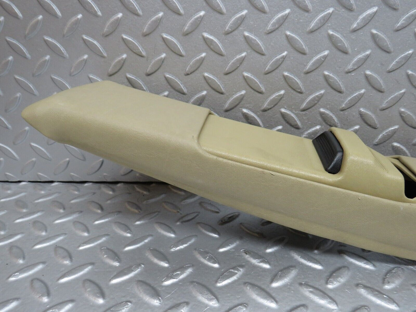 38711 Mercedes-Benz W201 190E 2.6L B Pillar Cover Left Beige 2016921789 2016920044