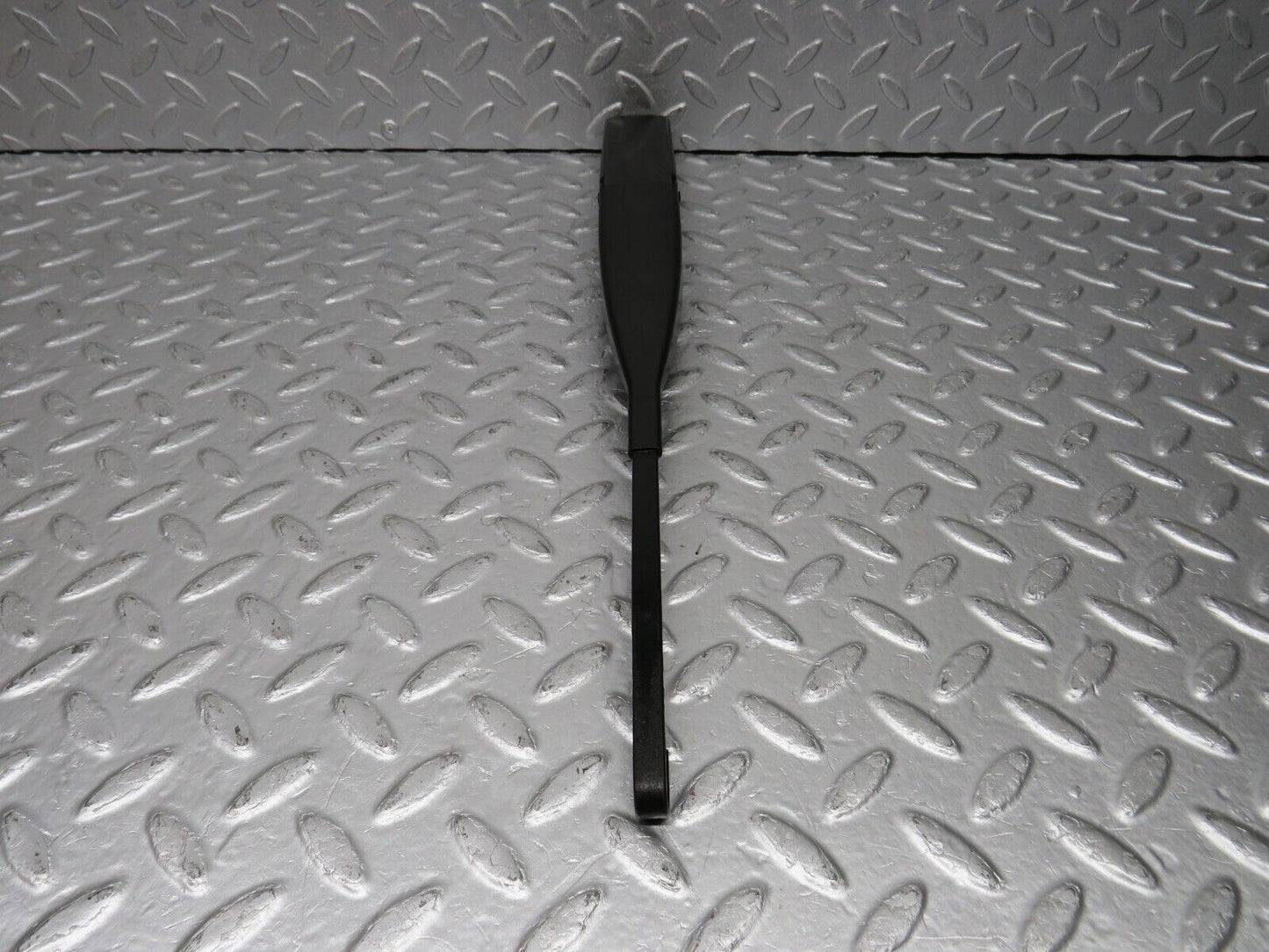 39587 Mercedes-Benz R129 320SL Coupe Windscreen Wiper Arm