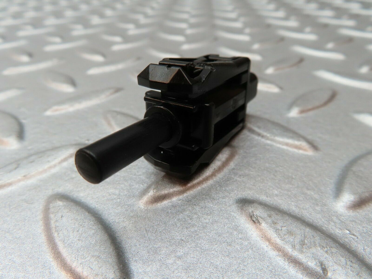 4206 Mercedes-Benz V123 240D LWB Door Contact Switch 0015458714