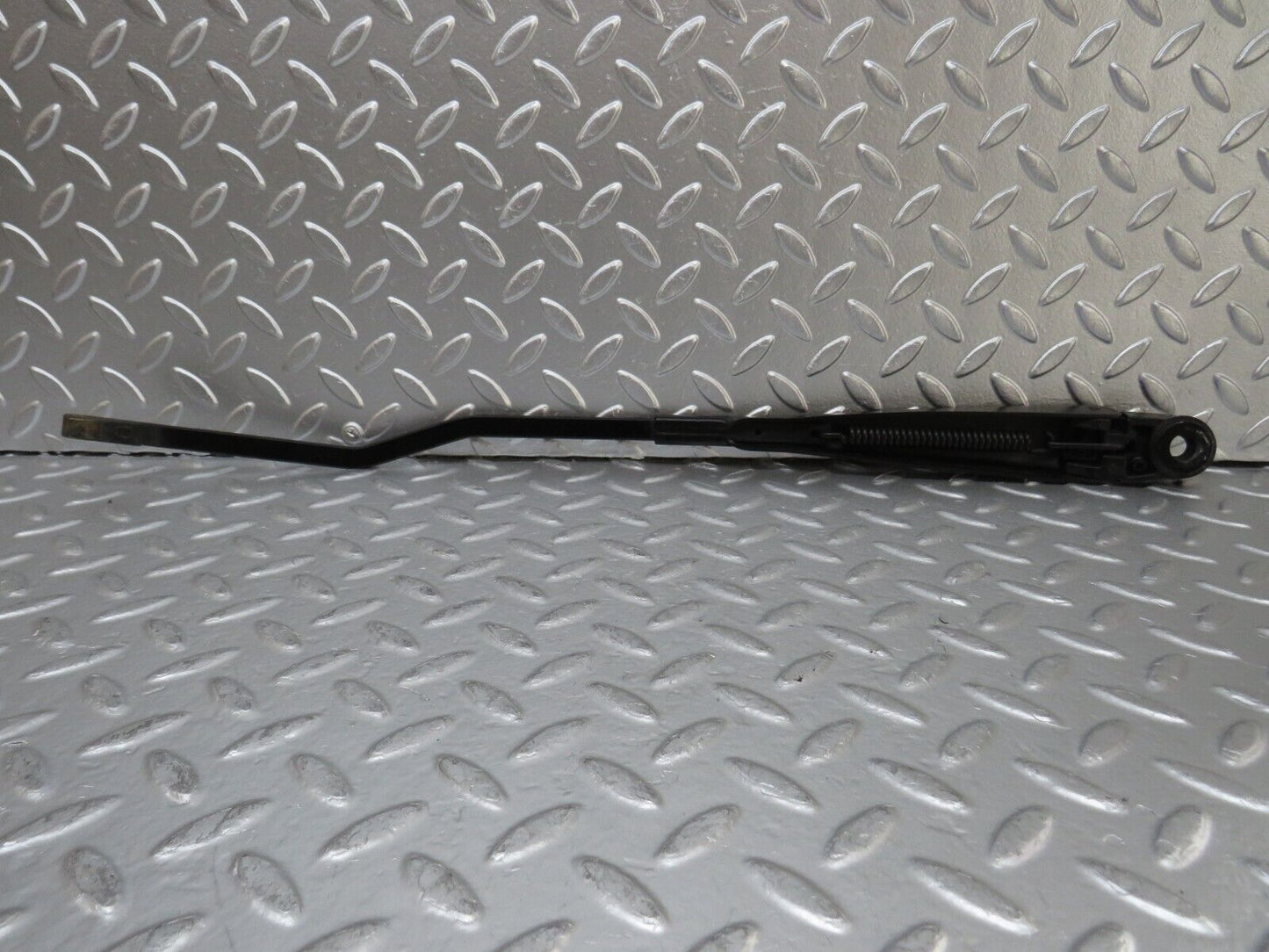 24924 Mercedes-Benz W140 S320 Wiper Arm Bosch Left Side